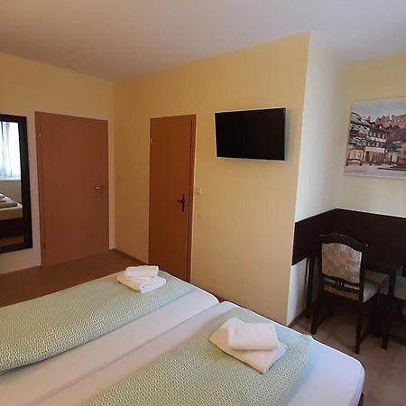 Gaestehaus Zu Herrenwiesen Heidelberg Kültér fotó